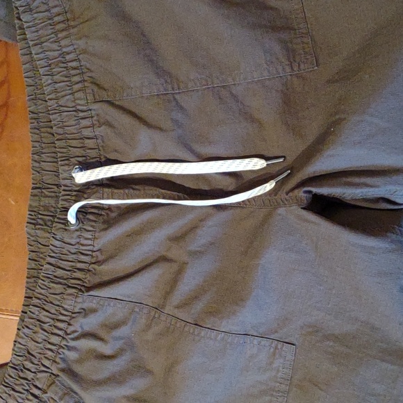 Vuori ripstop ankle pants - Picture 3 of 10